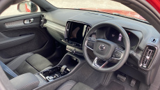 Volvo Xc40 2.0 B4P Plus Dark 5dr AWD Auto Petrol Estate